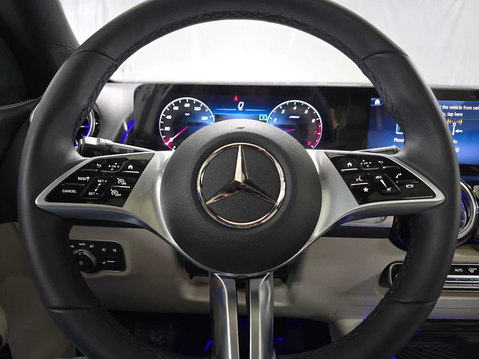 2026 Mercedes-Benz GLB 250 4MATIC® SUV