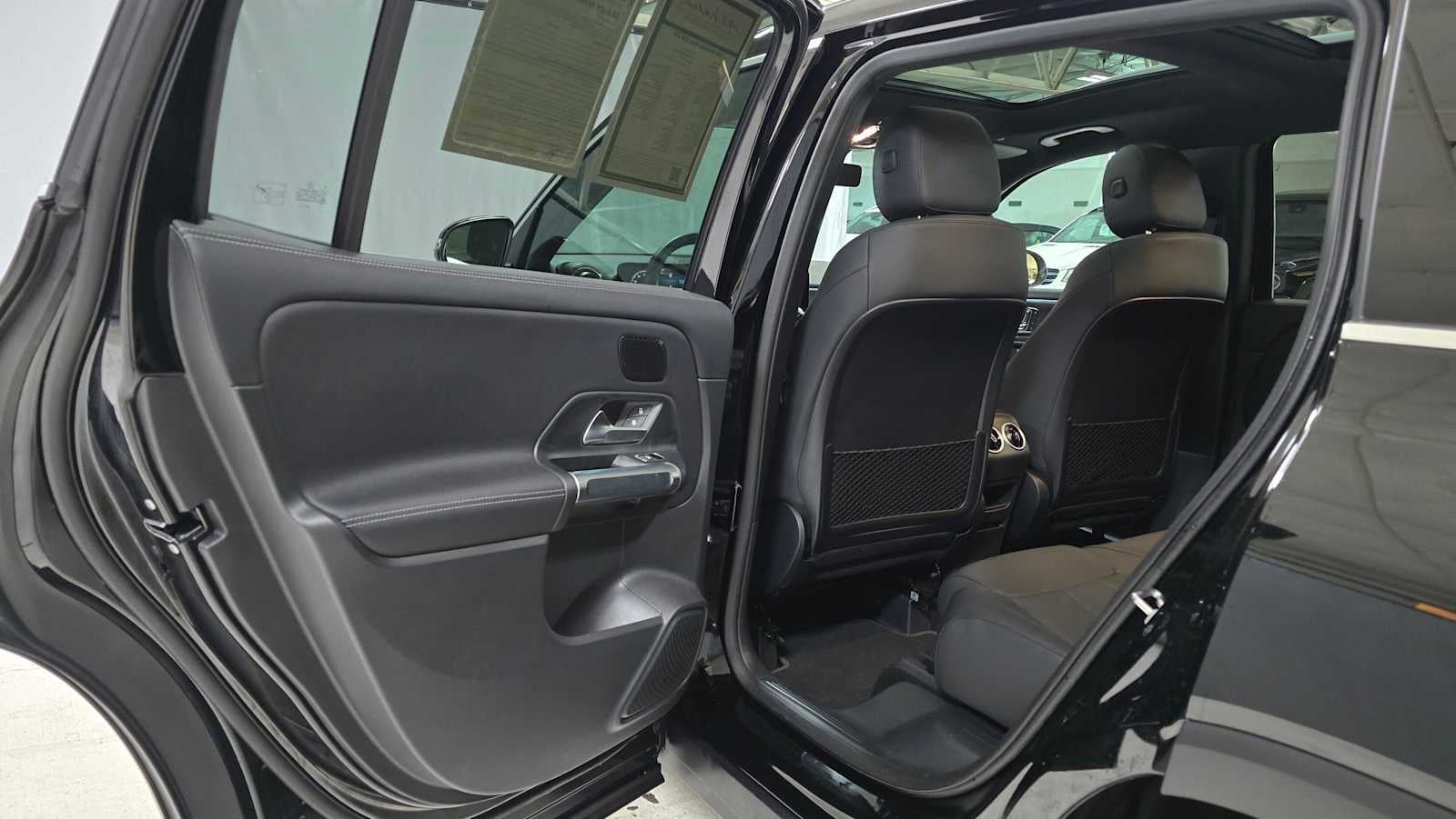 2026 Mercedes-Benz GLB 250 4MATIC® SUV