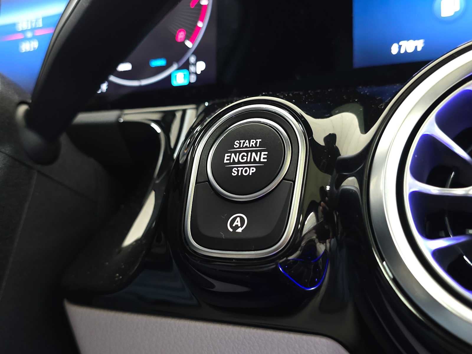 2026 Mercedes-Benz GLA 250 4MATIC® SUV
