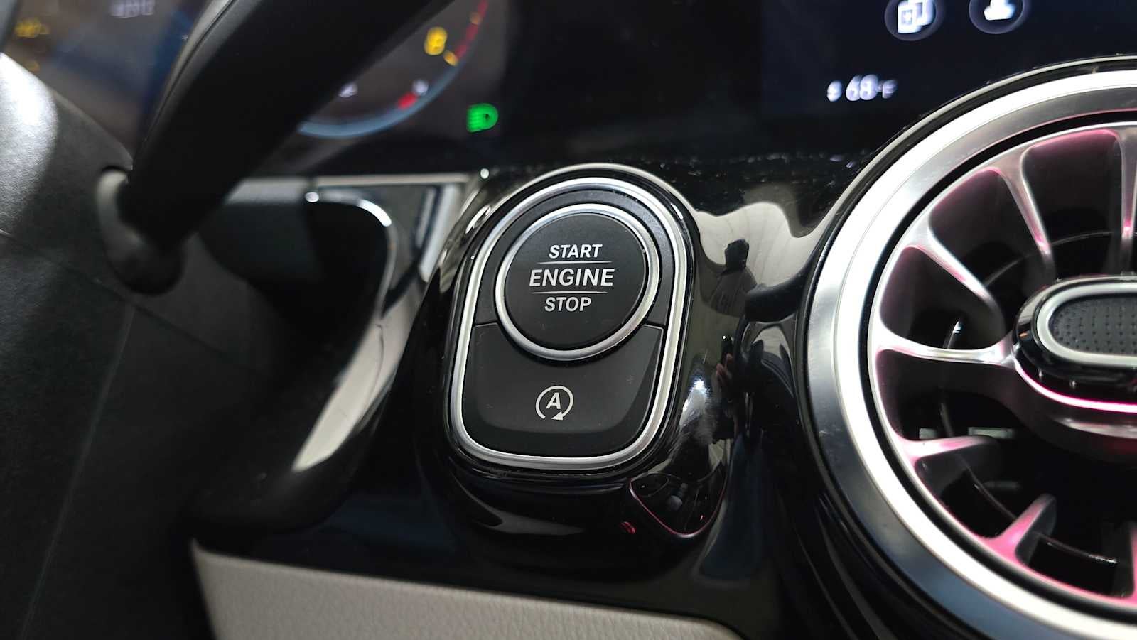 2023 Mercedes-Benz GLA 250 4MATIC® SUV