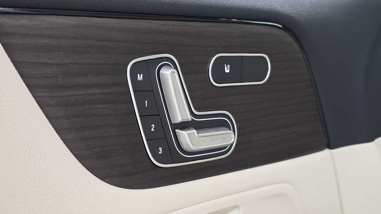 2026 Mercedes-Benz GLA 250 4MATIC® SUV