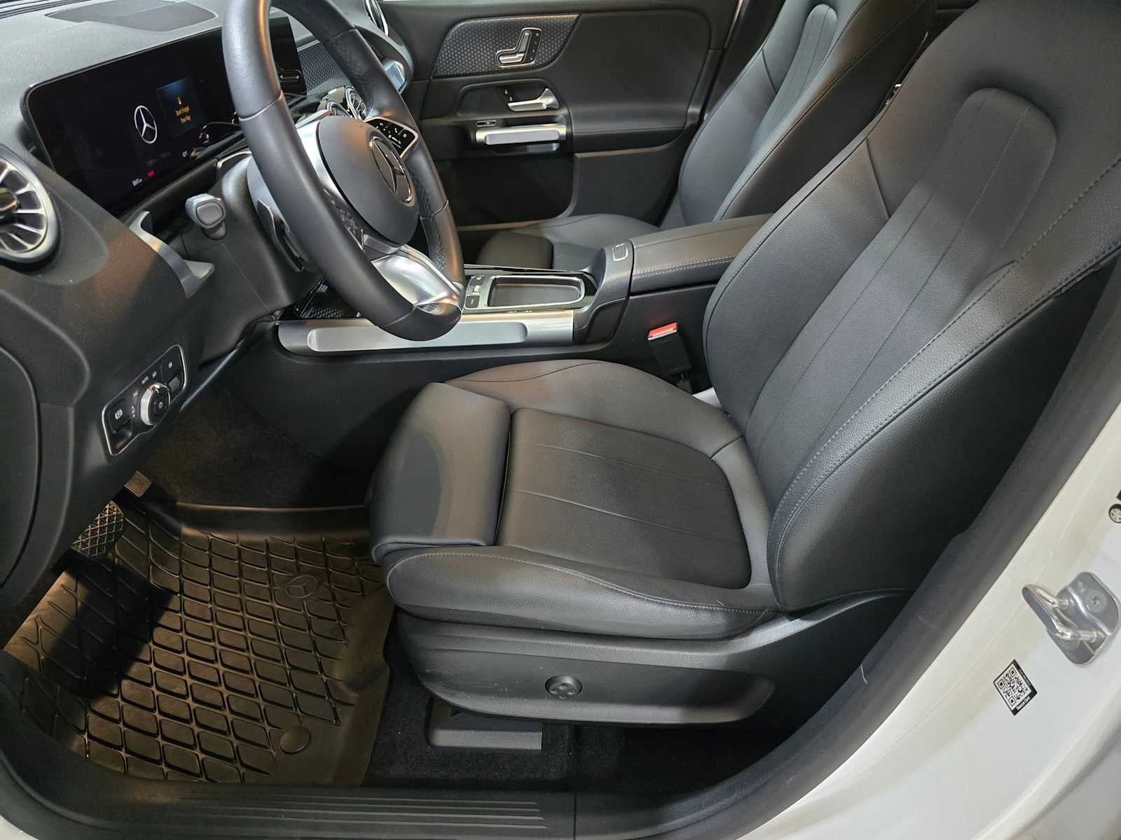 2024 Mercedes-Benz EQB EQB 300