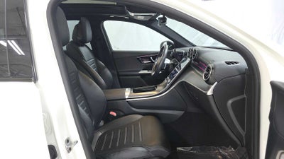2024 Mercedes-Benz GLC 300 SUV