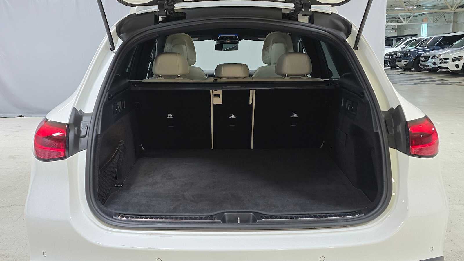 2025 Mercedes-Benz GLC GLC 300