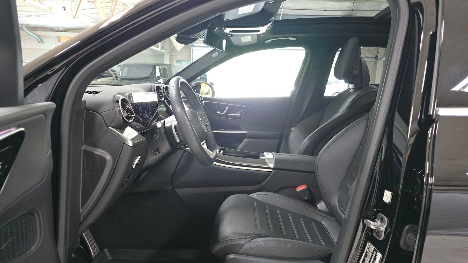 2026 Mercedes-Benz GLC 300 4MATIC® SUV