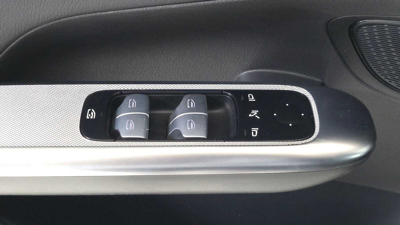 2024 Mercedes-Benz GLC 300 4MATIC® SUV