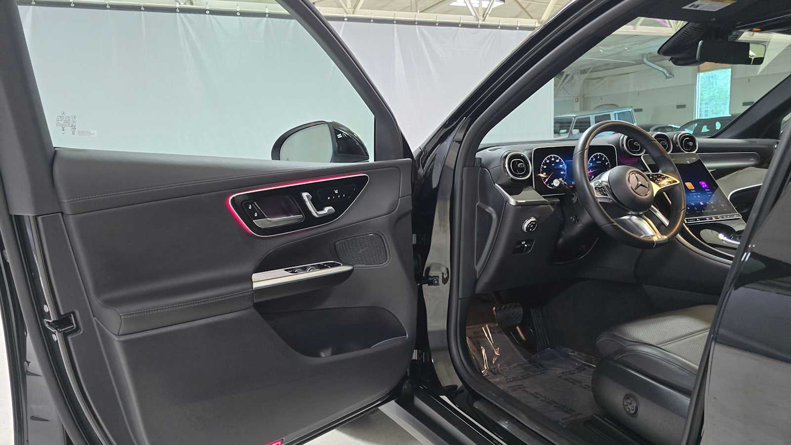 2025 Mercedes-Benz GLC 300 4MATIC® SUV