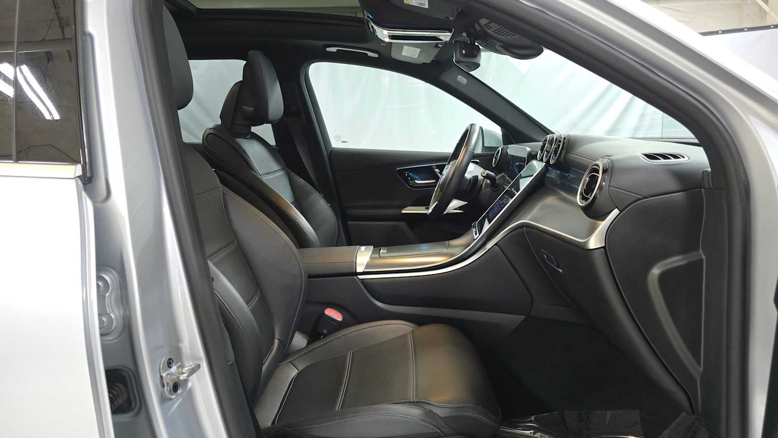 2023 Mercedes-Benz GLC 300 GLC 300