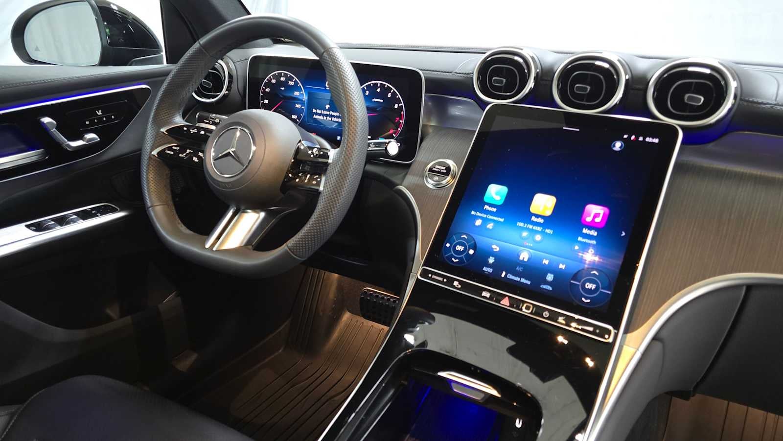 2026 Mercedes-Benz GLC 300 4MATIC® SUV
