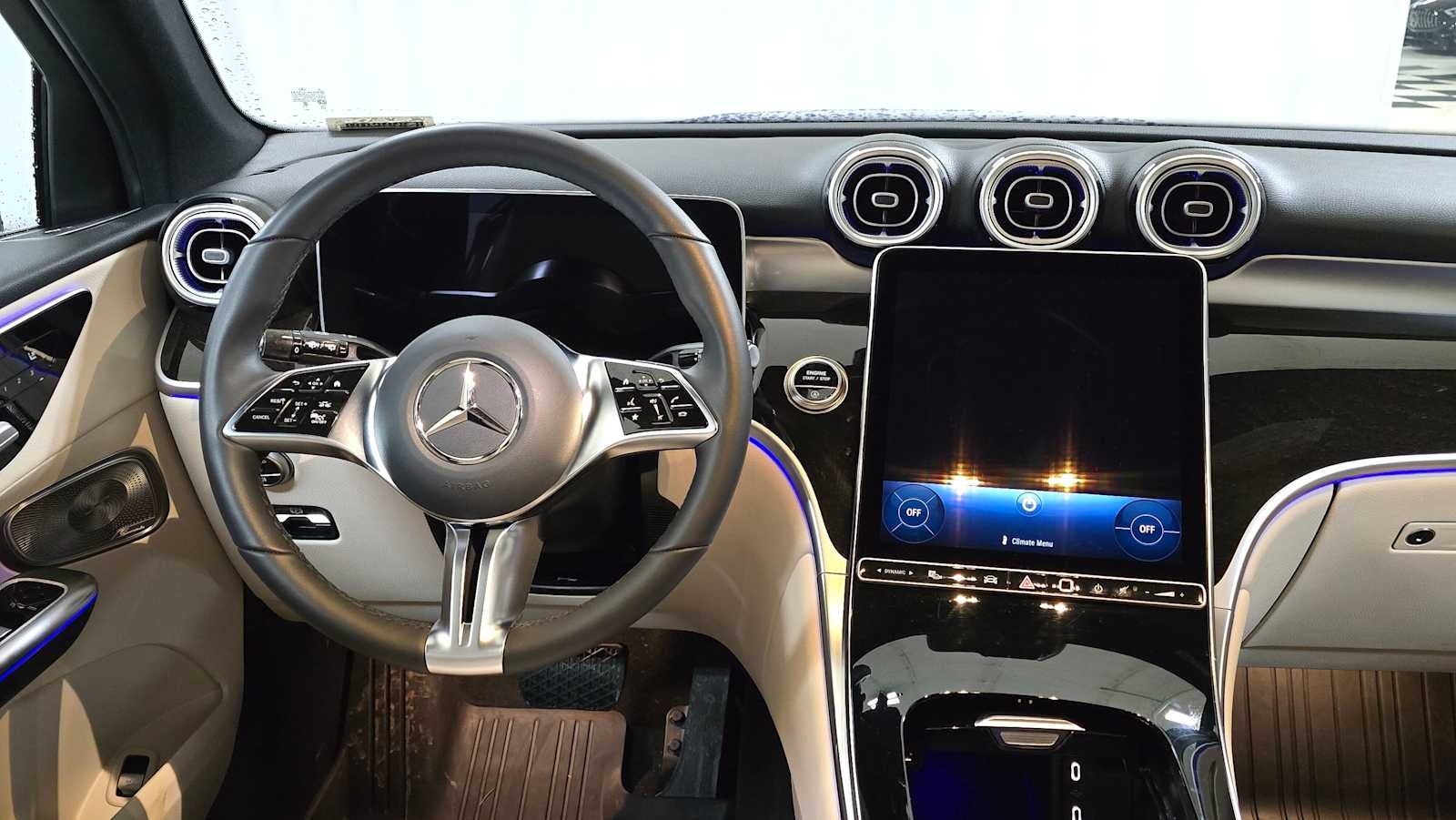 2025 Mercedes-Benz GLC GLC 300