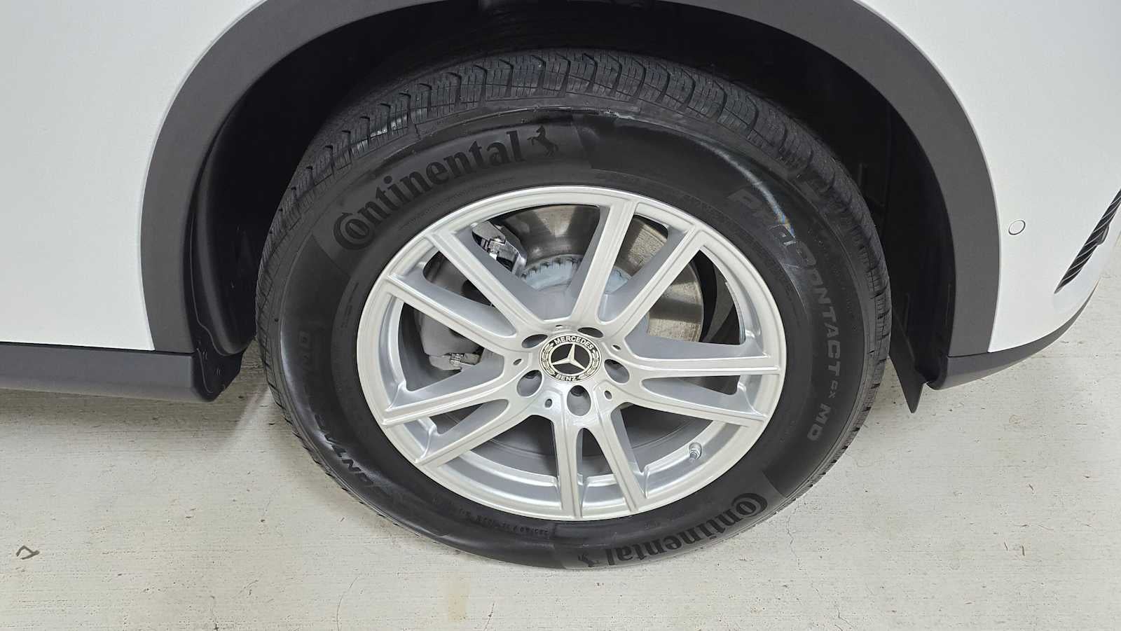 2025 Mercedes-Benz GLC GLC 300