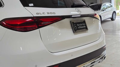 2025 Mercedes-Benz GLC GLC 300