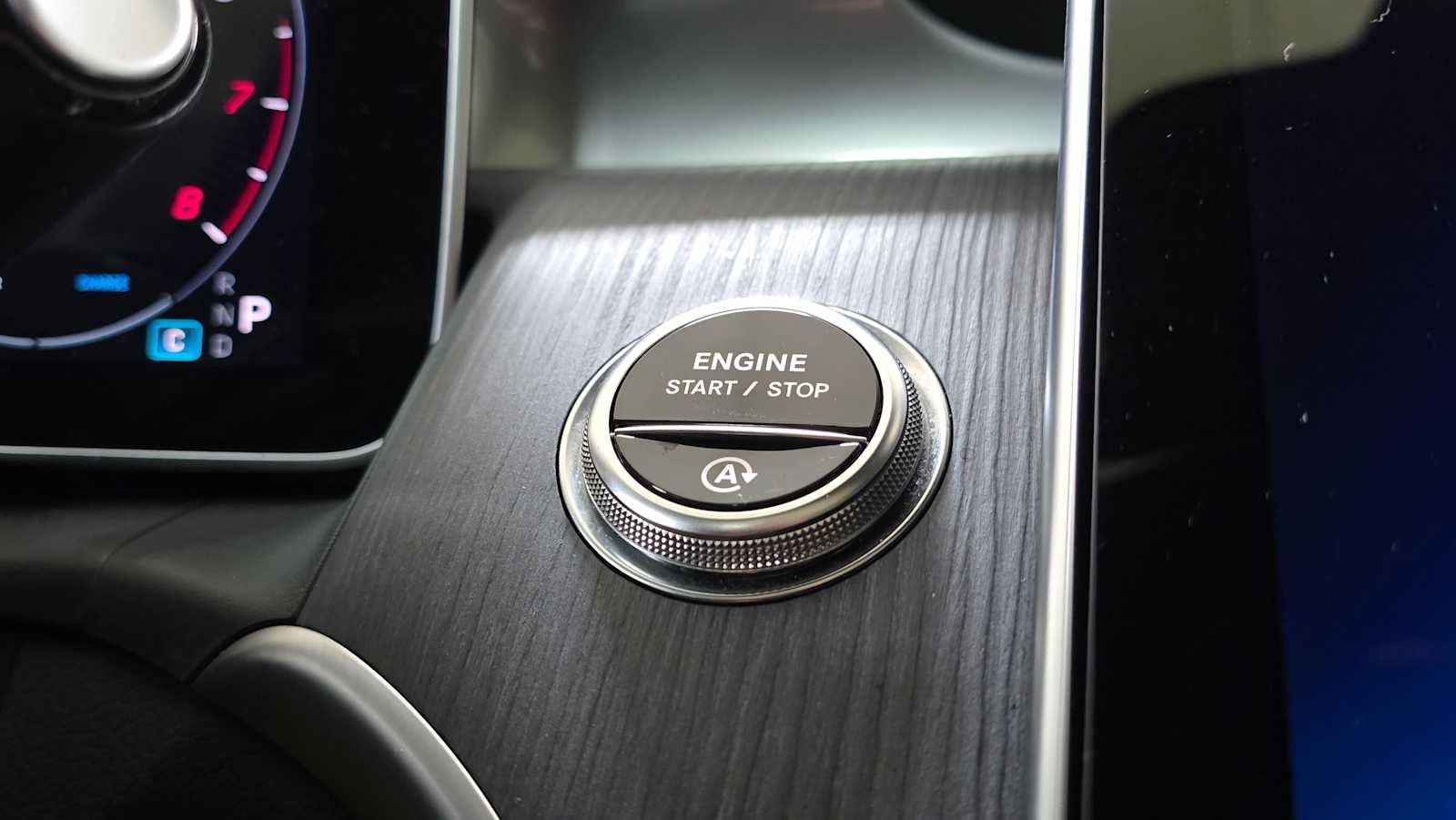 2025 Mercedes-Benz GLC GLC 300