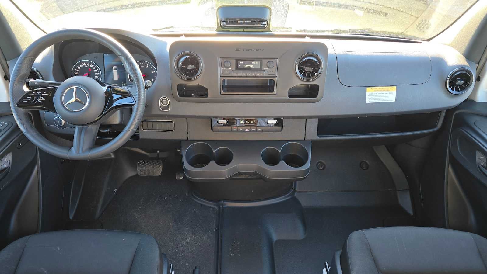 2025 Mercedes-Benz Sprinter 2500 Standard Roof I4 Diesel 144" RWD