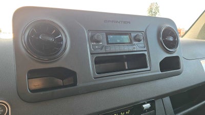 2025 Mercedes-Benz Sprinter 2500 Standard Roof I4 Diesel 144" RWD