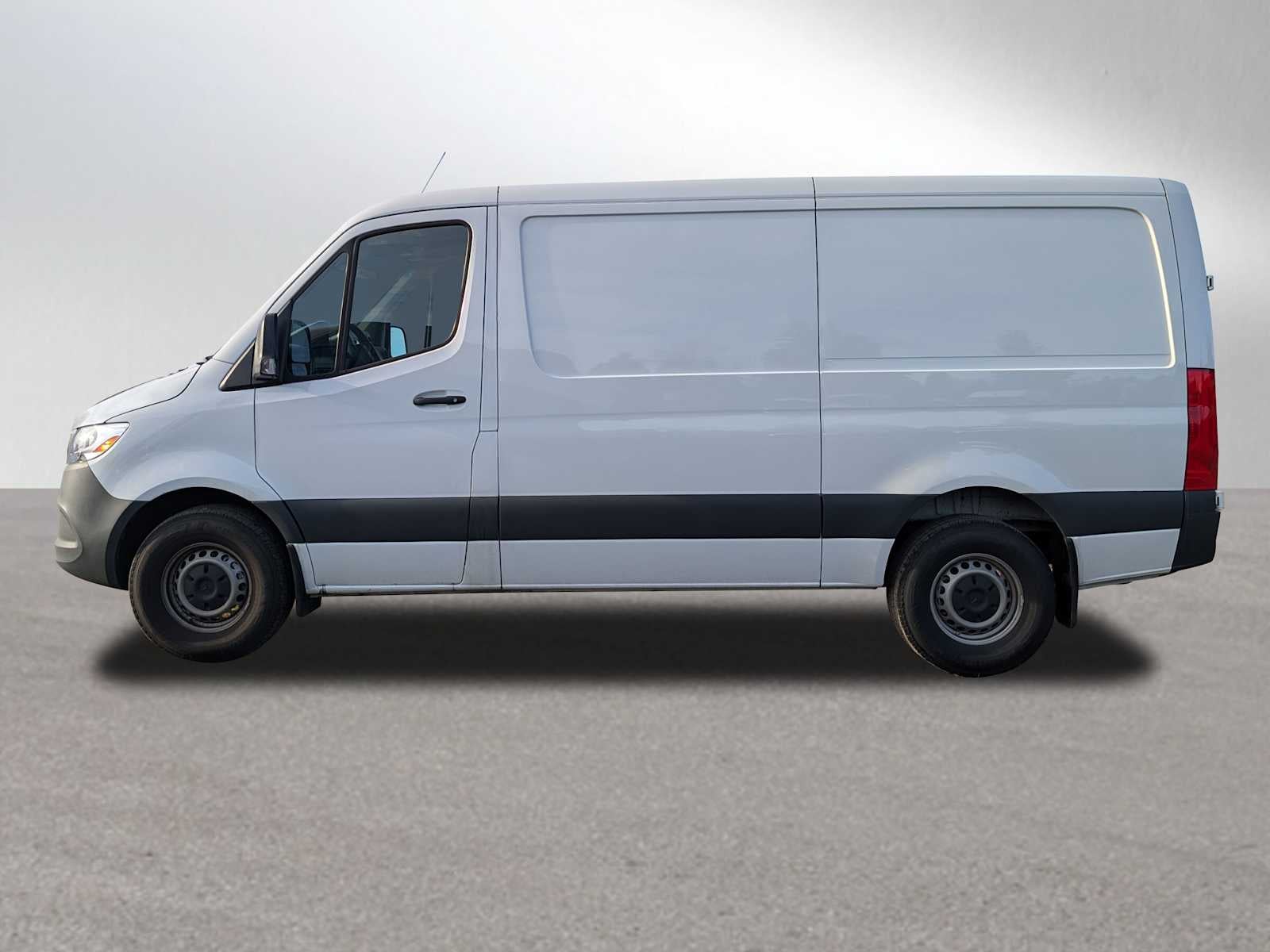 2025 Mercedes-Benz Sprinter 2500 Standard Roof I4 Diesel 144" RWD