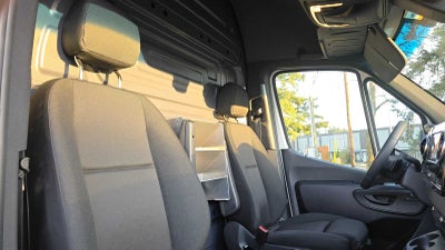 2025 Mercedes-Benz Sprinter 2500 Standard Roof I4 Diesel 144" RWD