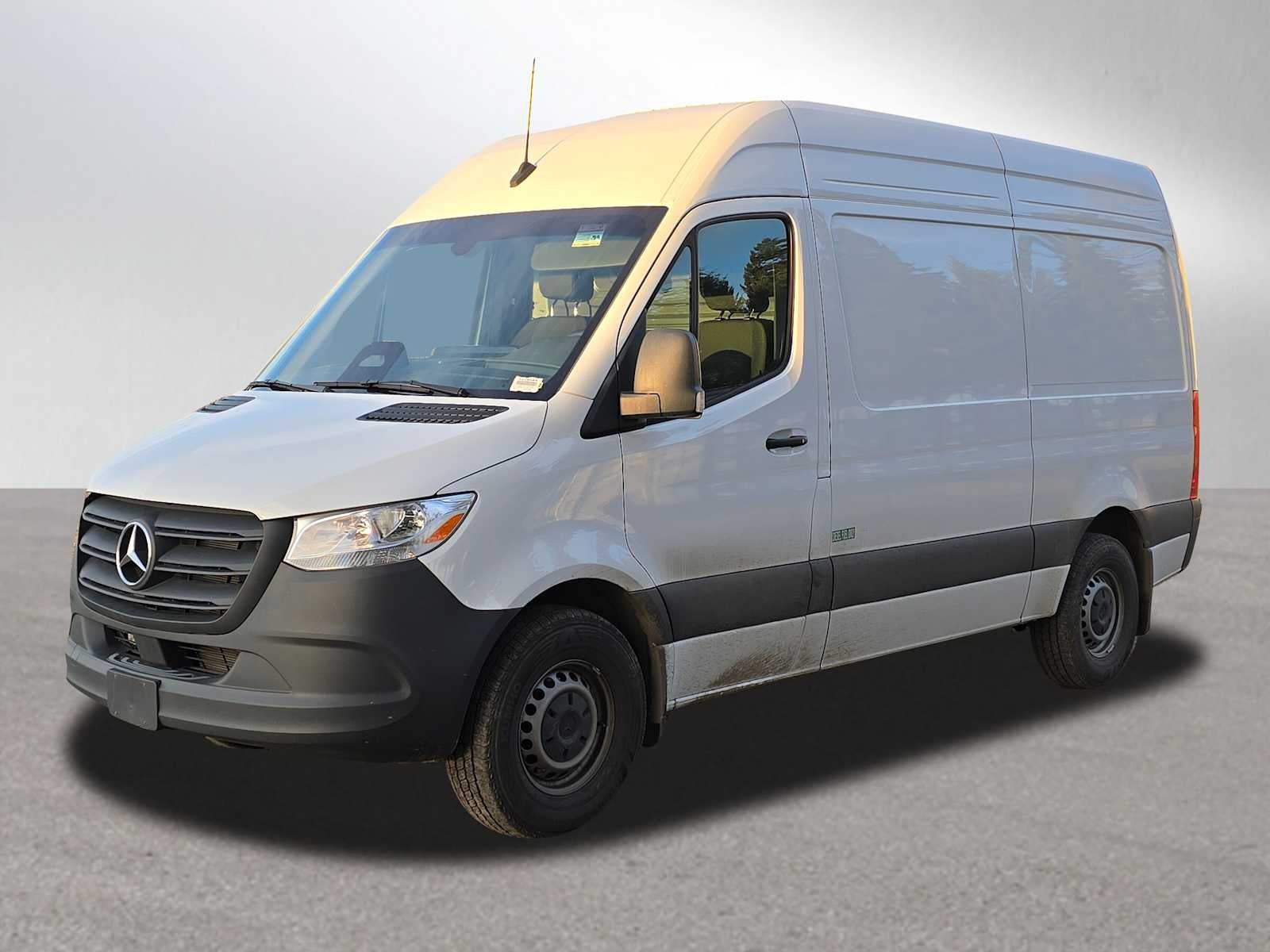 2025 Mercedes-Benz Sprinter 2500 Standard Roof I4 Diesel 144" RWD