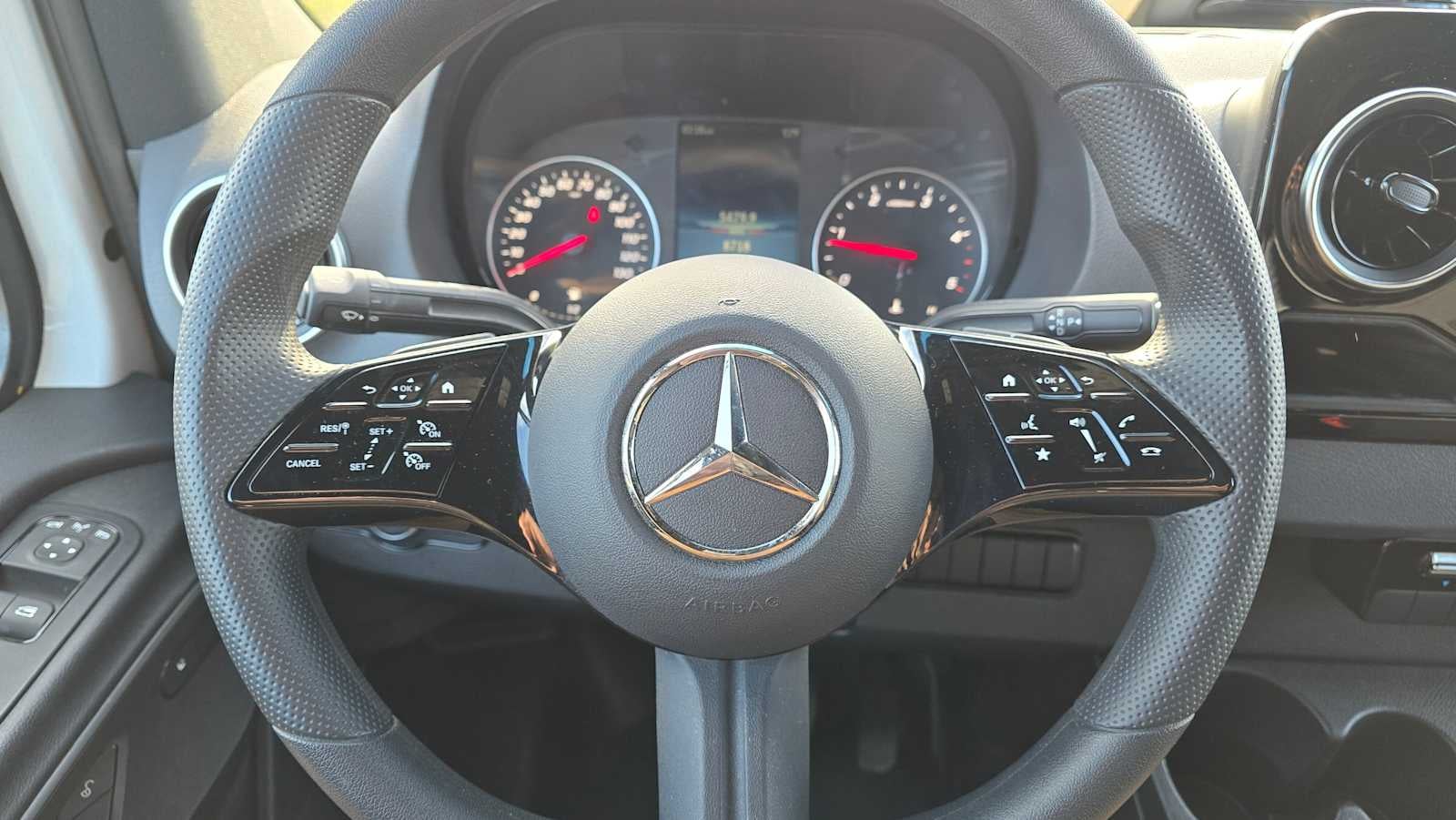 2025 Mercedes-Benz Sprinter 2500 High Roof I4 Diesel 170" RWD