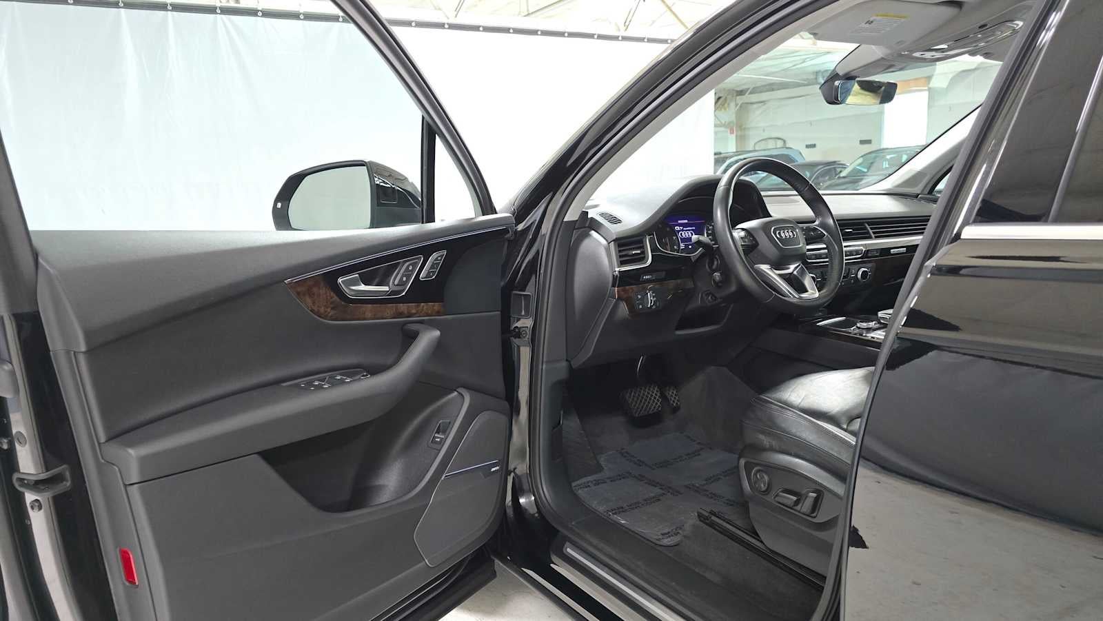 2018 Audi Q7 Premium Plus