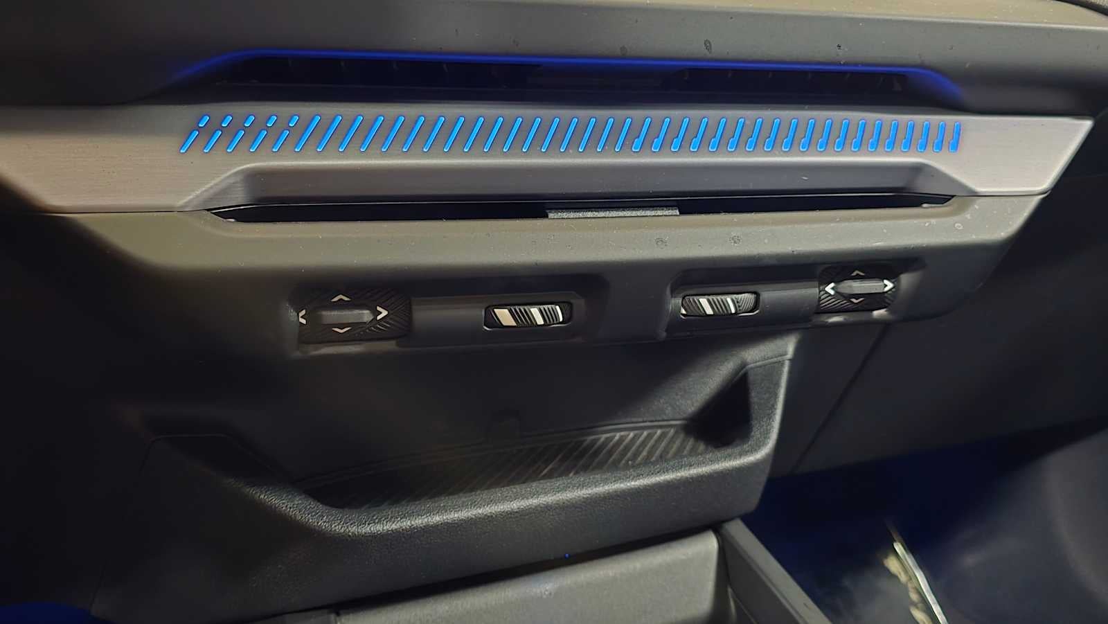 2025 BMW 228 xDrive 228 xDrive