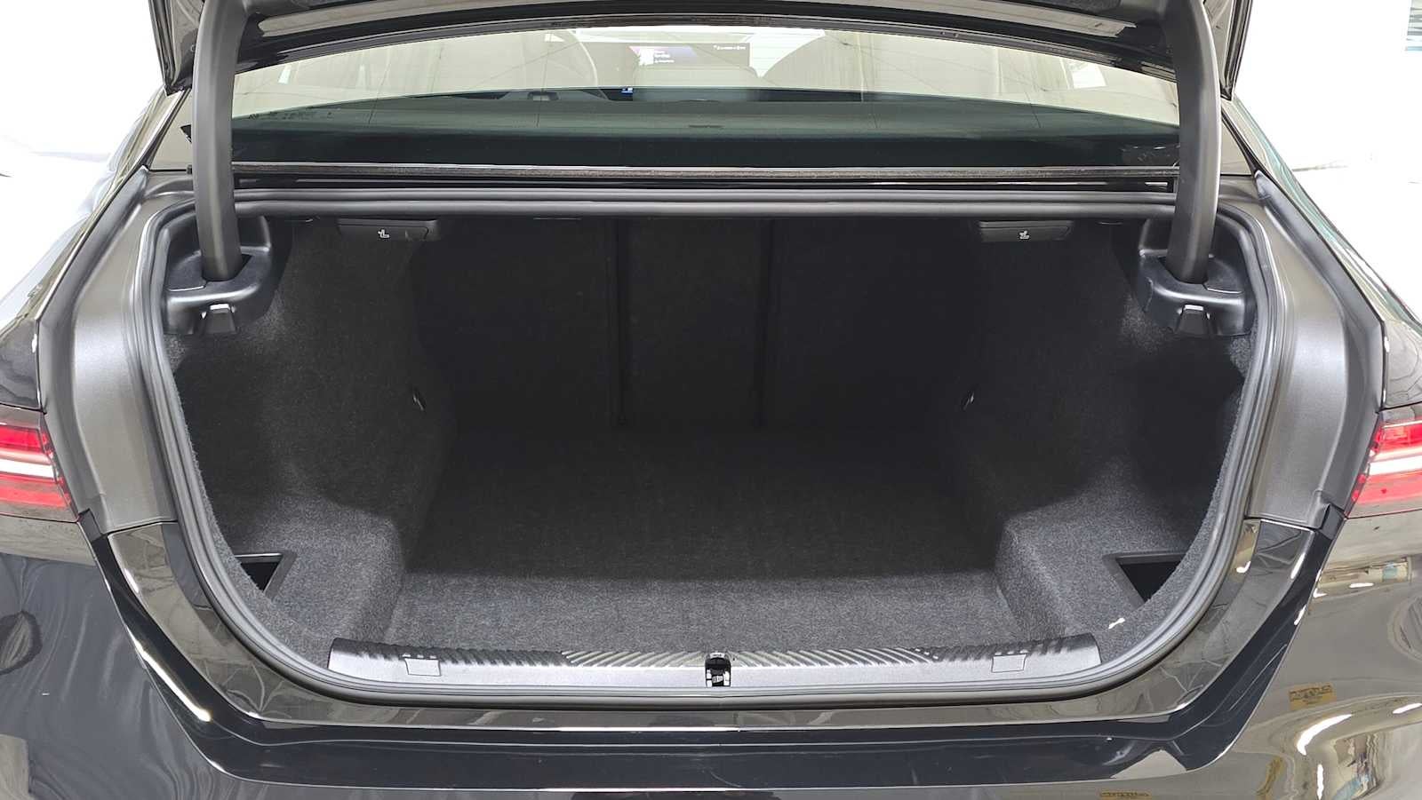 2025 BMW 530i xDrive 530i xDrive