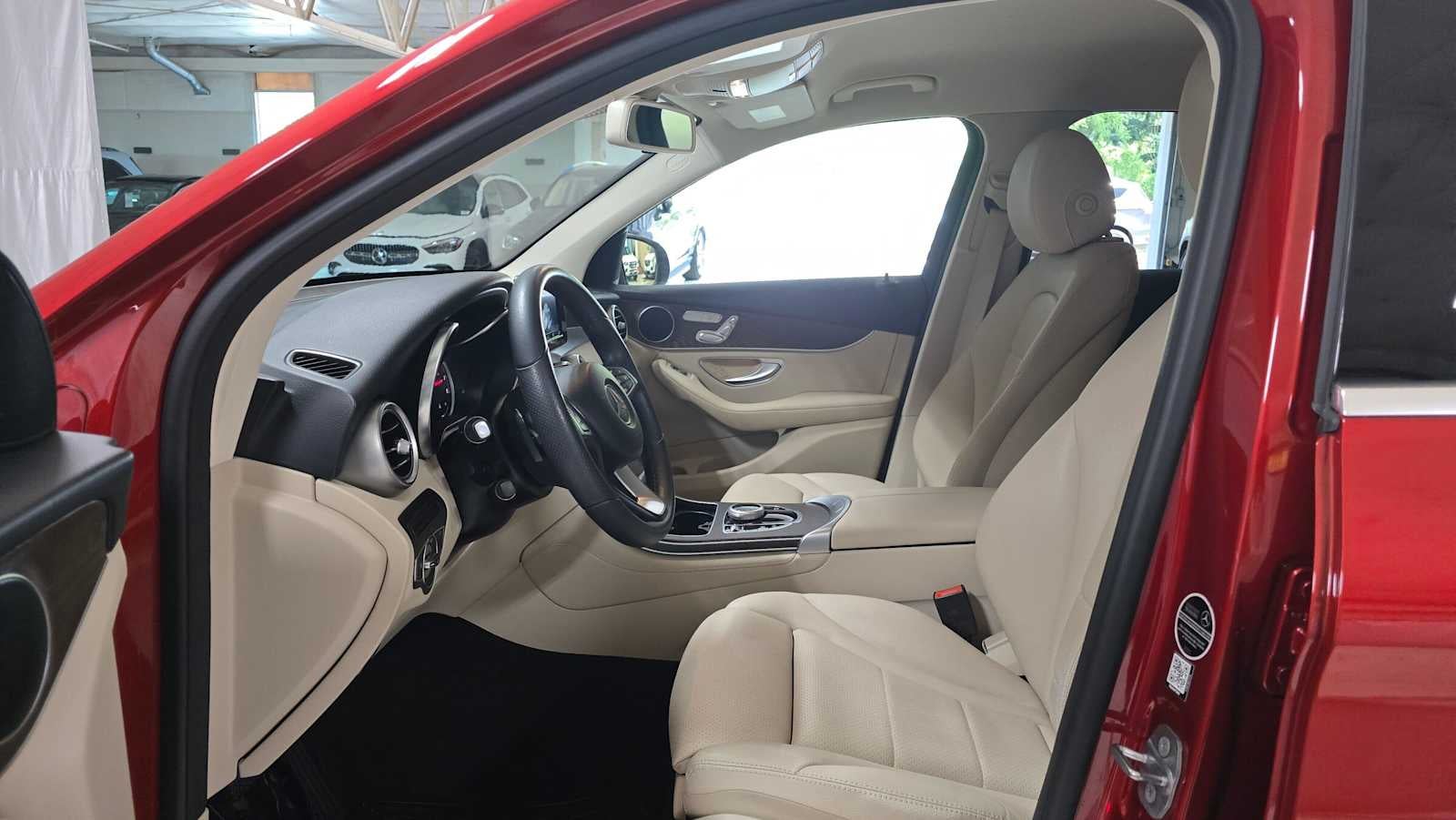 2018 Mercedes-Benz GLC 300 4MATIC® SUV