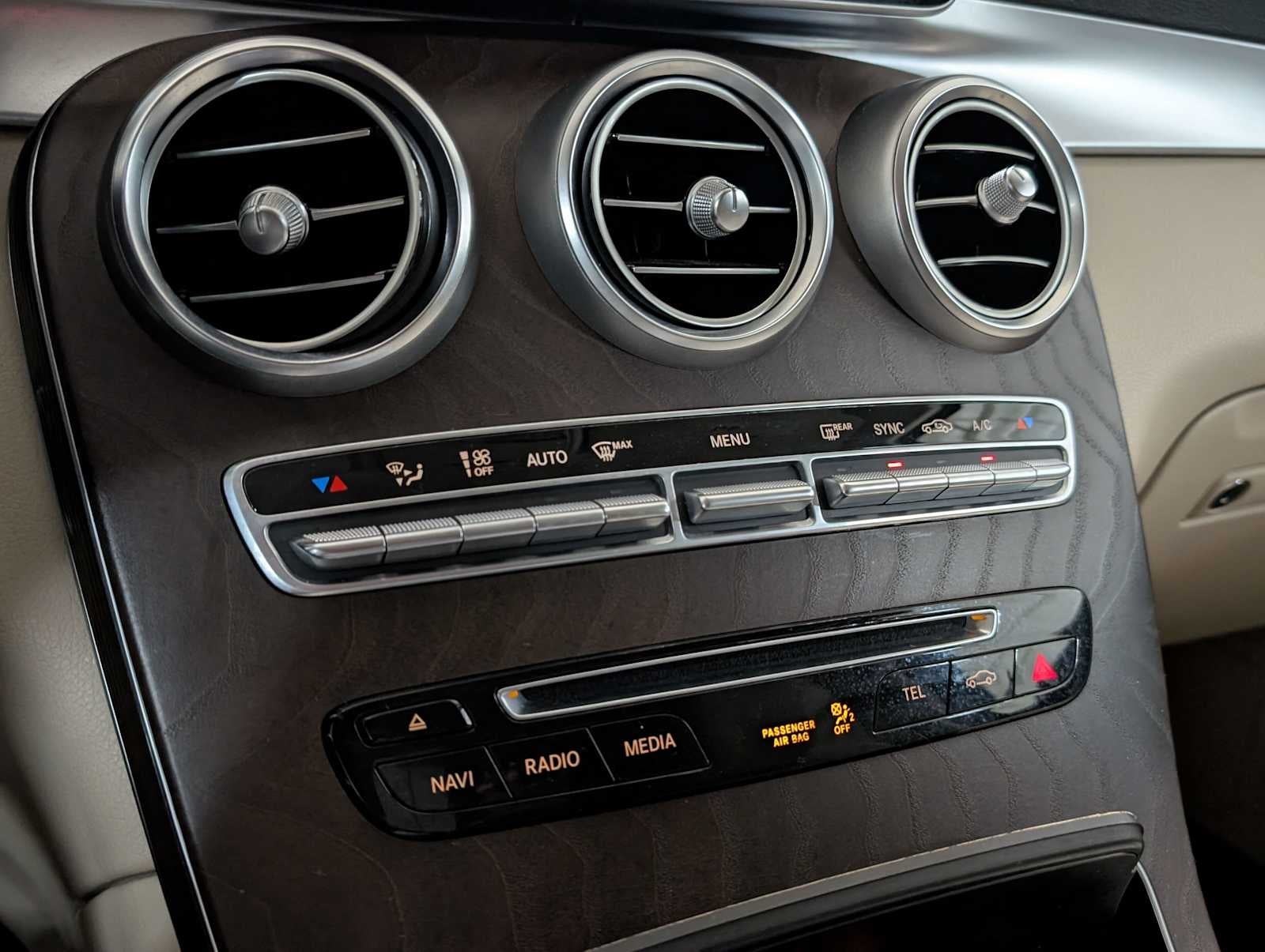 2018 Mercedes-Benz GLC 300 4MATIC® SUV