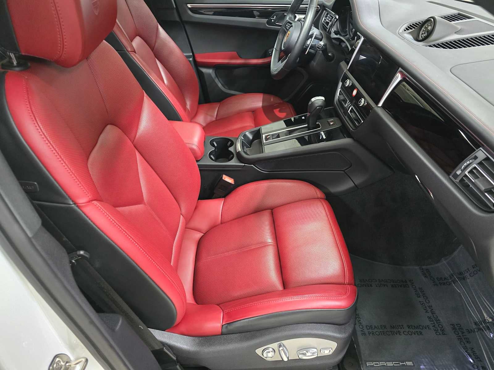 2024 Porsche Macan AWD