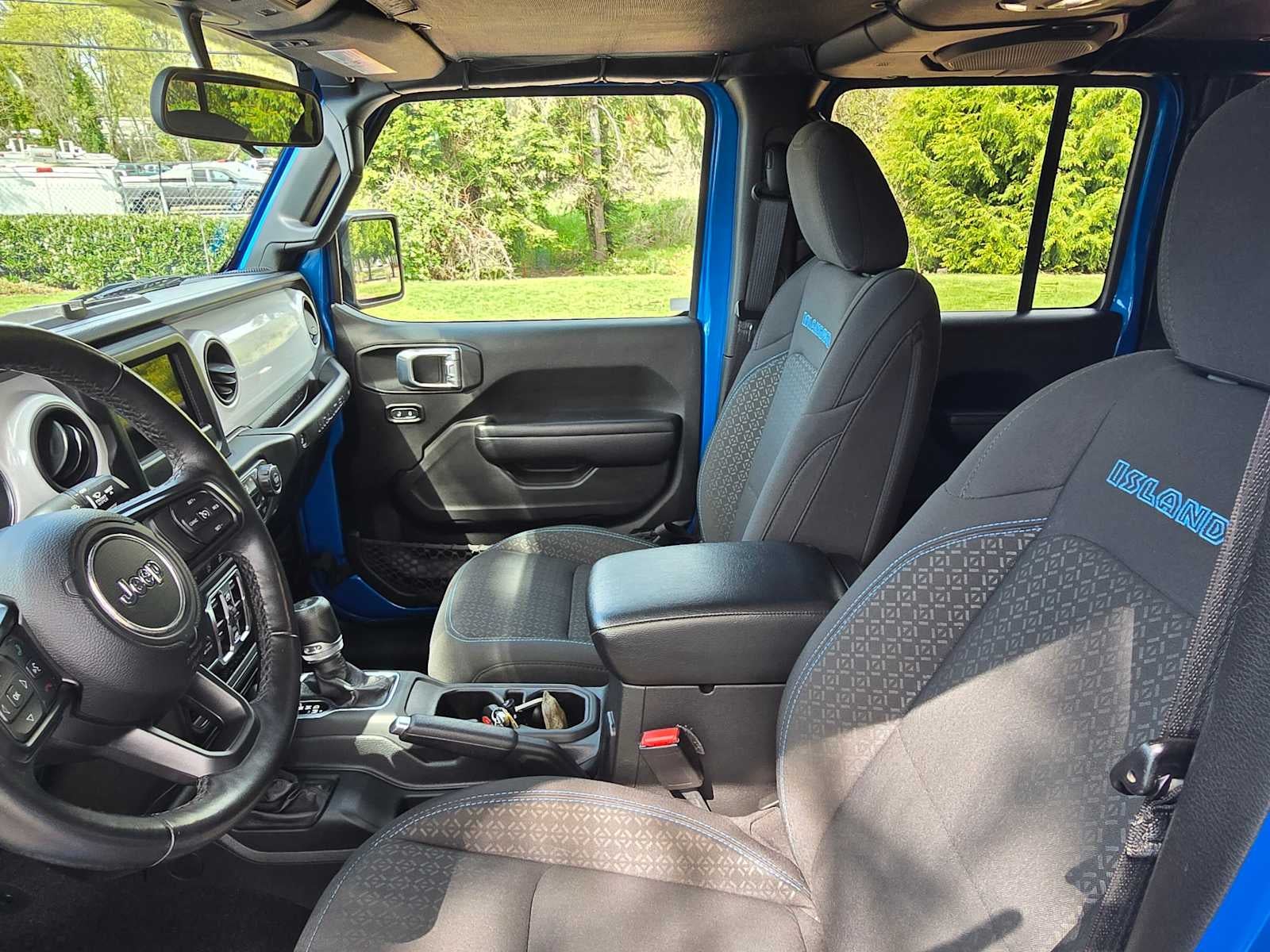 2021 Jeep Wrangler Unlimited ISLANDER - Photo 21
