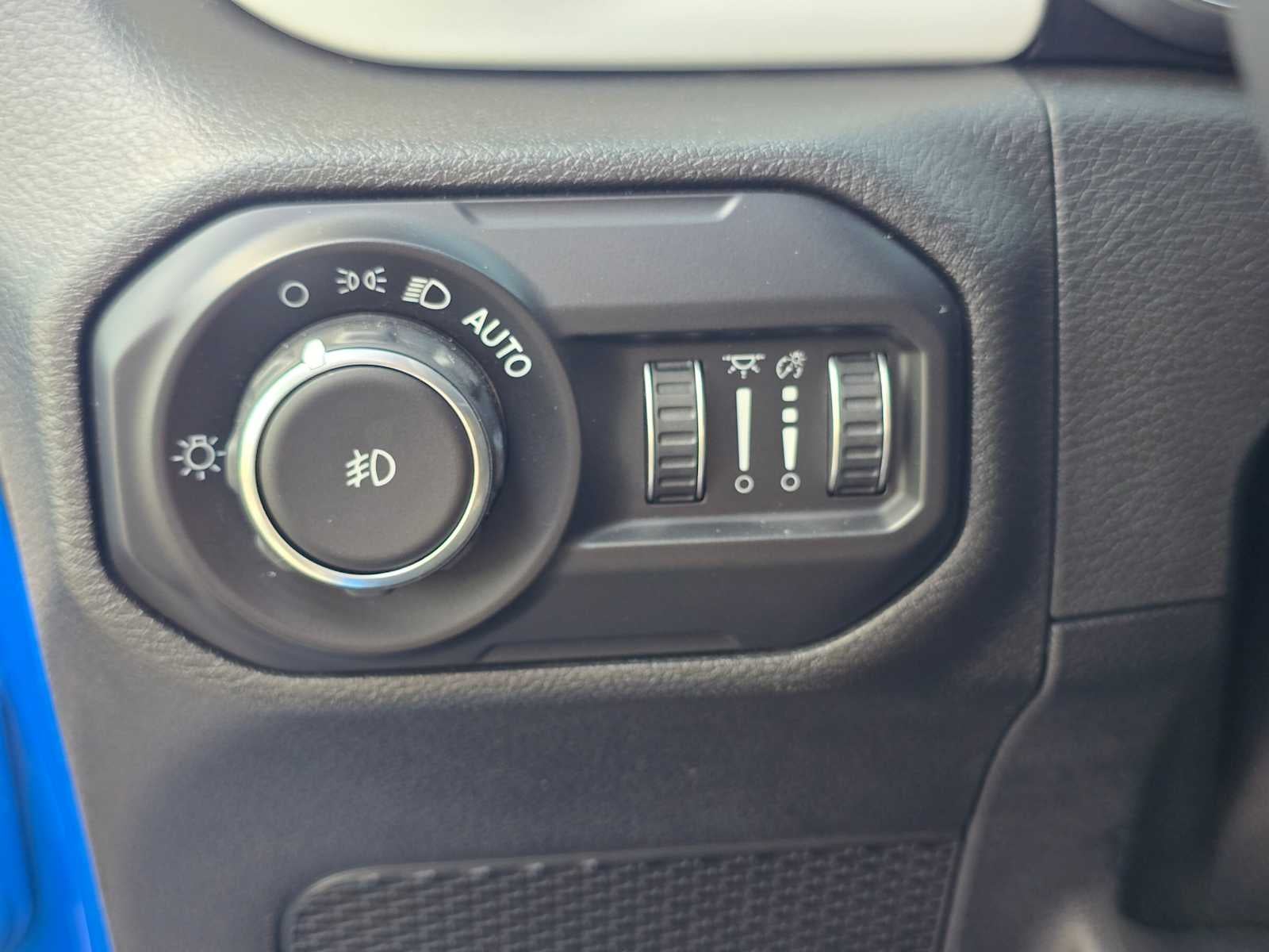 2021 Jeep Wrangler Unlimited ISLANDER - Photo 25
