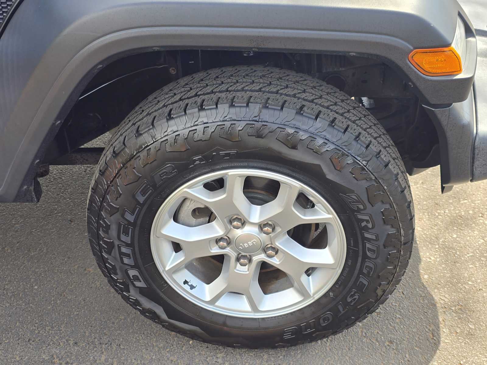 2021 Jeep Wrangler Unlimited ISLANDER - Photo 9