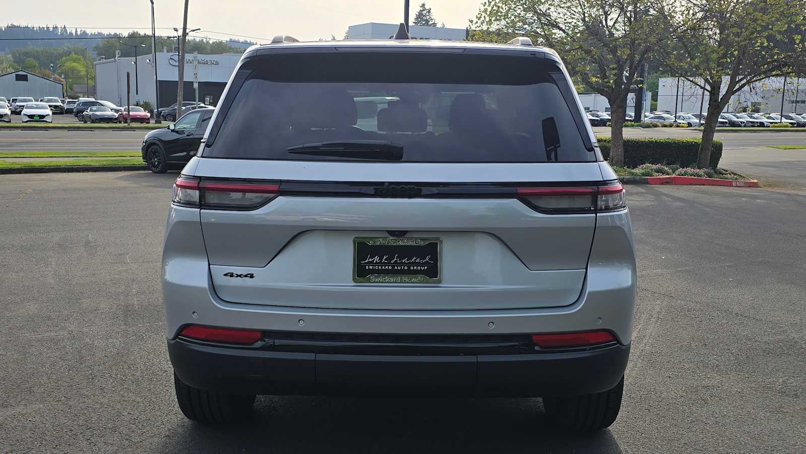 2023 Jeep Grand Cherokee Altitude
