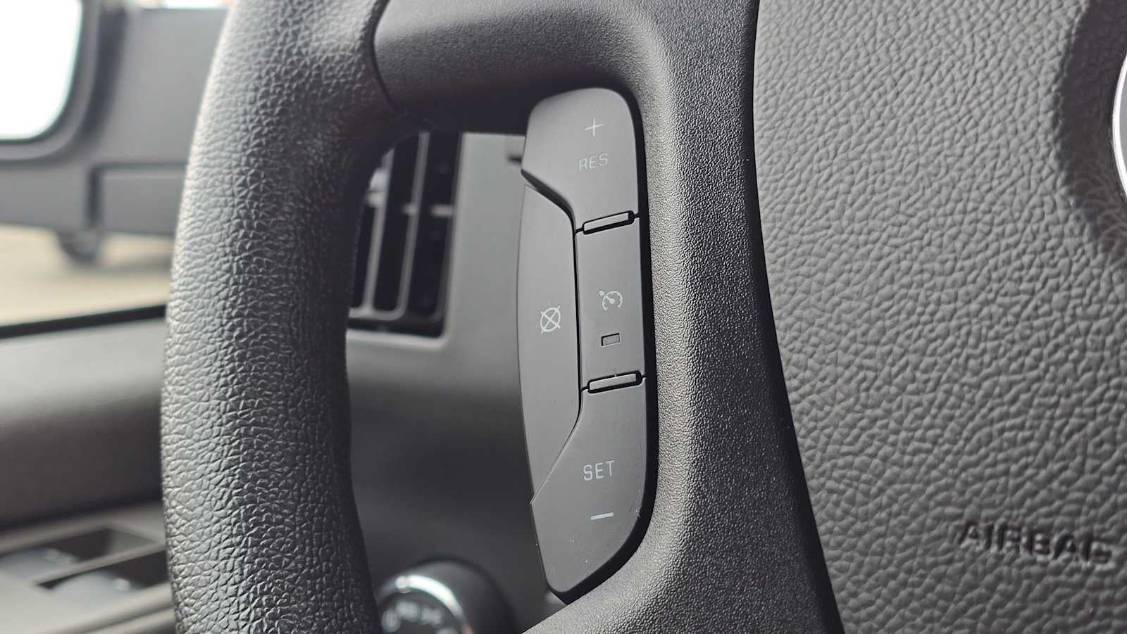 2025 Chevrolet Express Cargo Van RWD 2500 155"