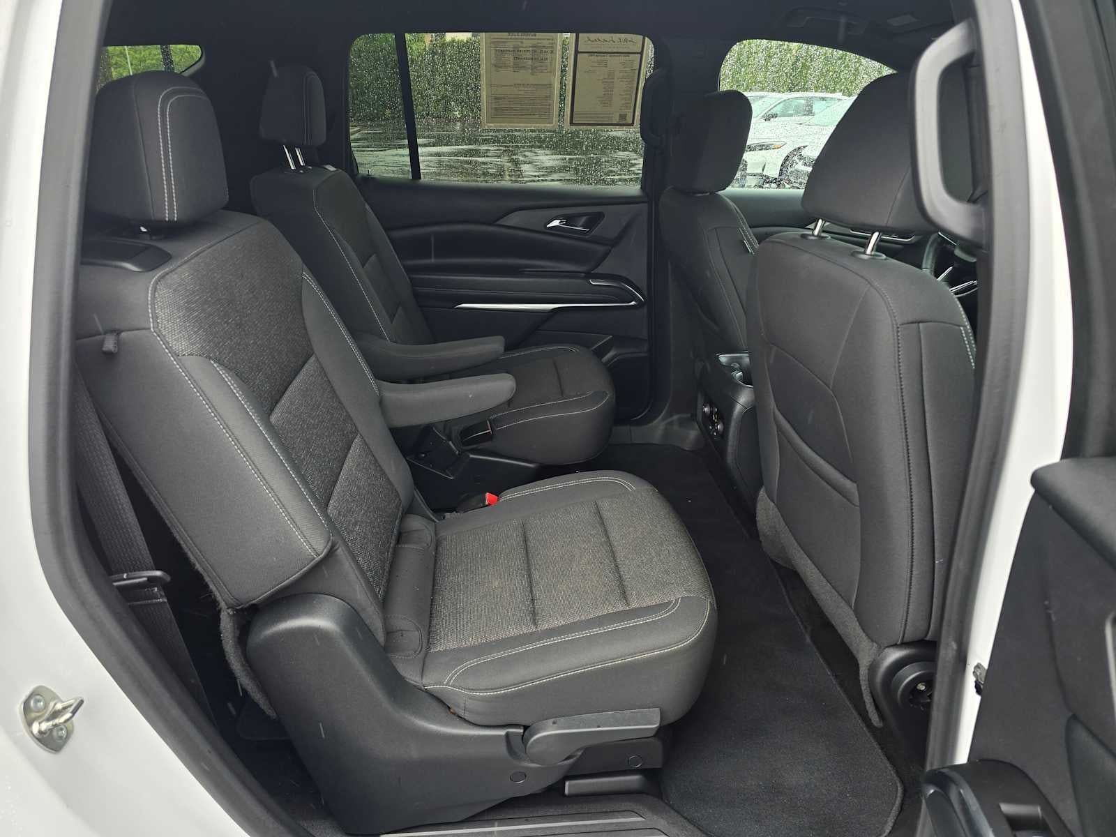 2024 Chevrolet Traverse FWD LT