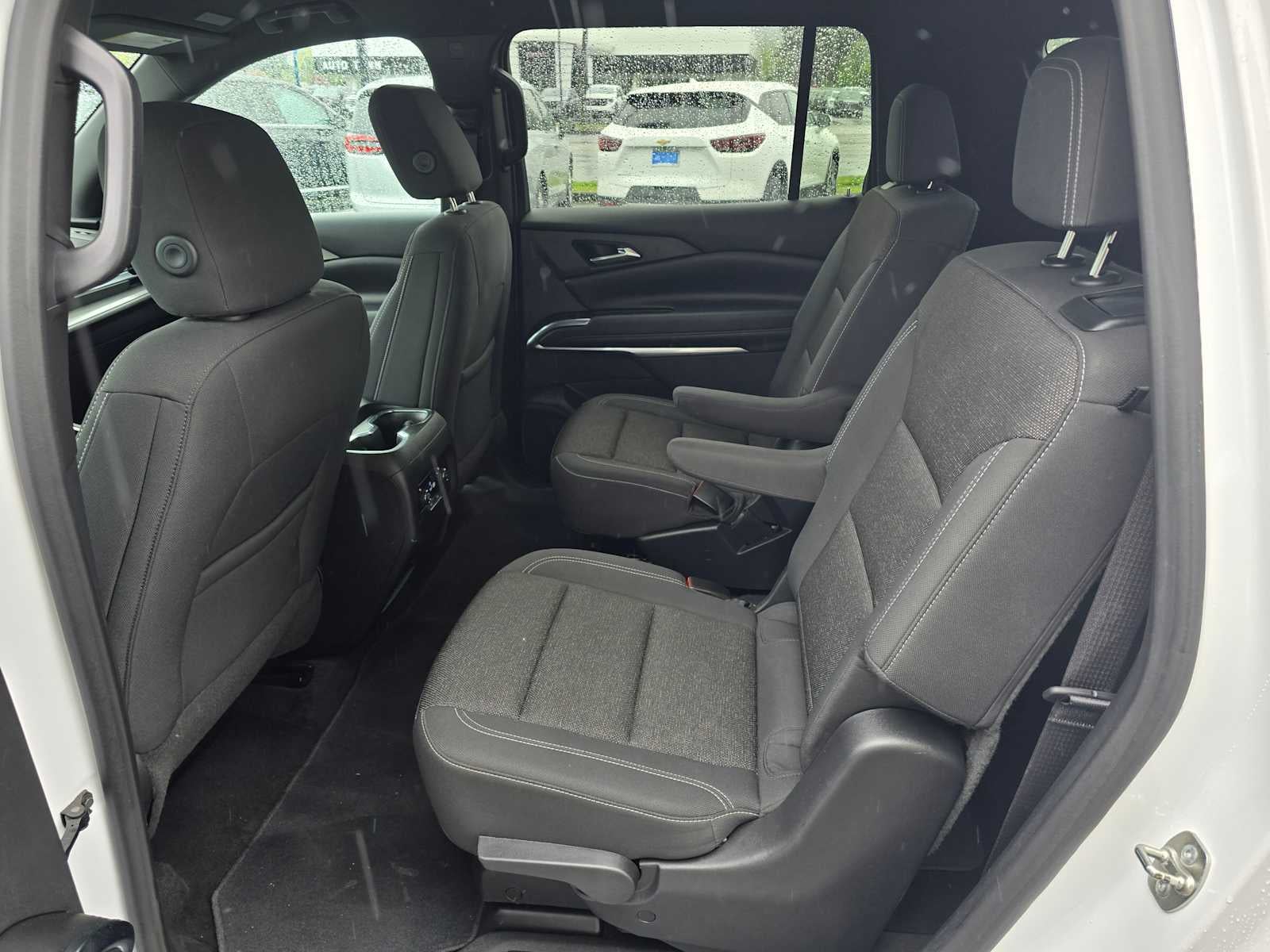 2024 Chevrolet Traverse FWD LT