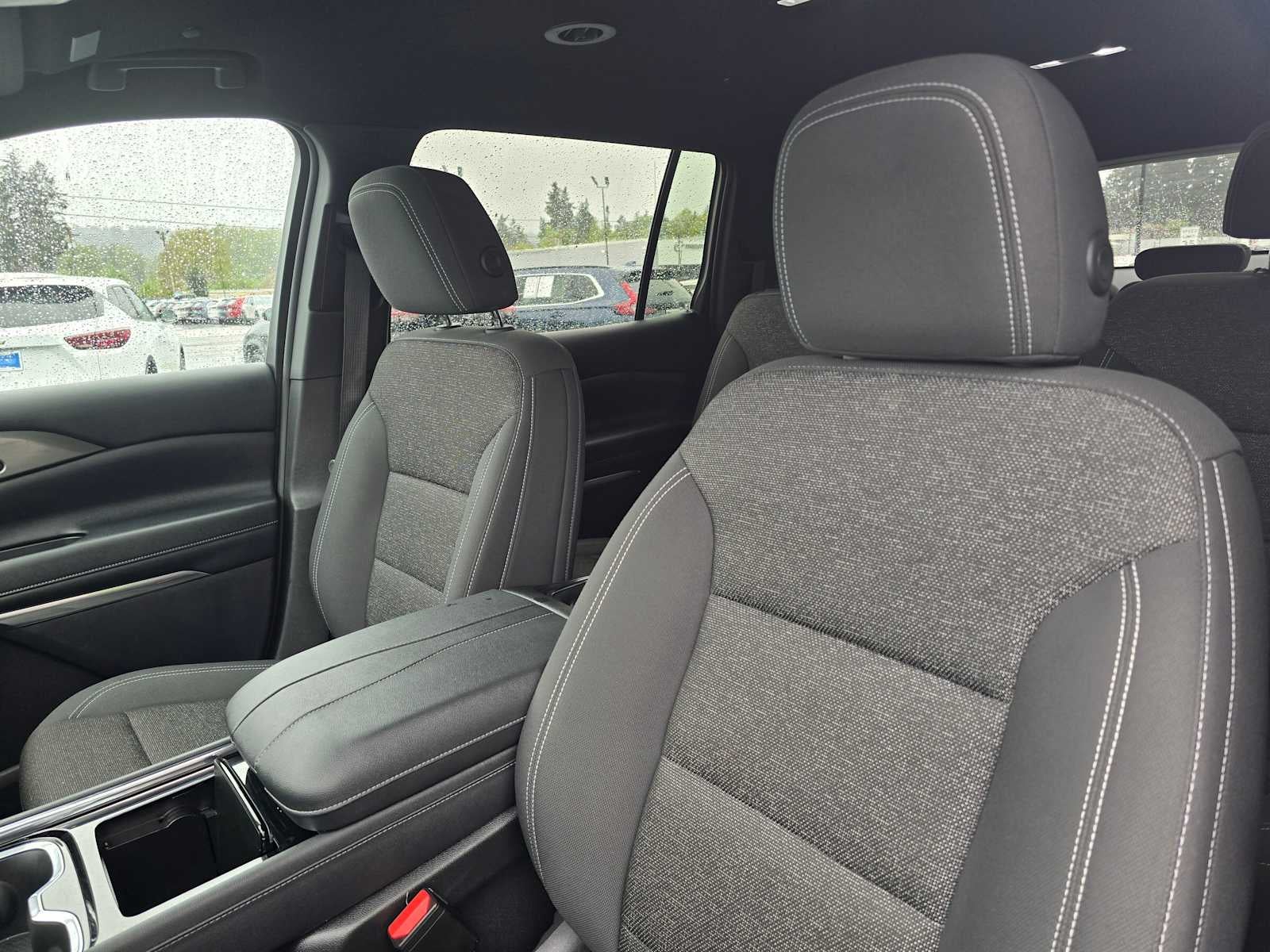 2024 Chevrolet Traverse FWD LT