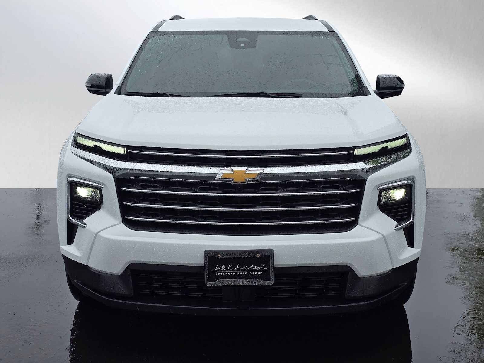 2024 Chevrolet Traverse FWD LT