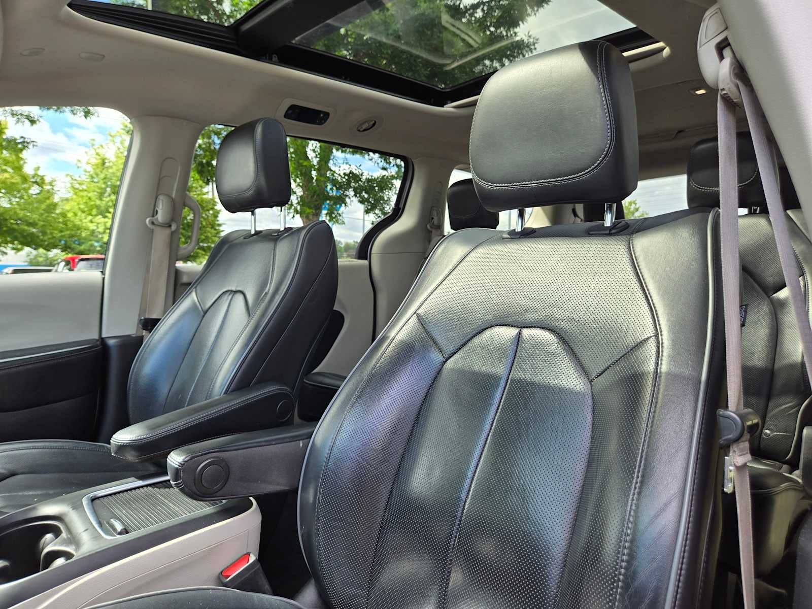 2020 Chrysler Pacifica Limited