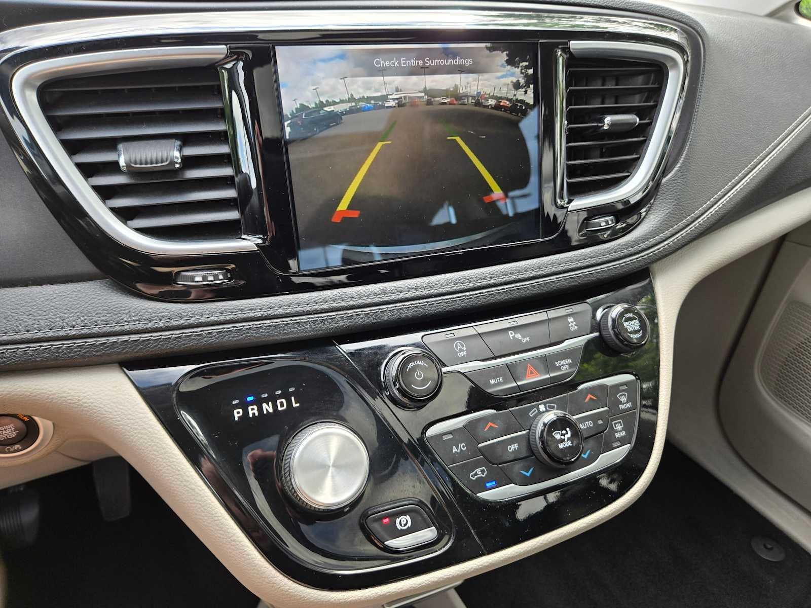 2020 Chrysler Pacifica Limited