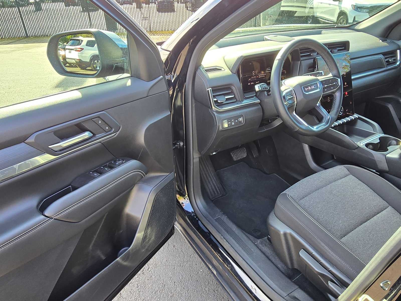 2025 GMC Terrain AWD Elevation