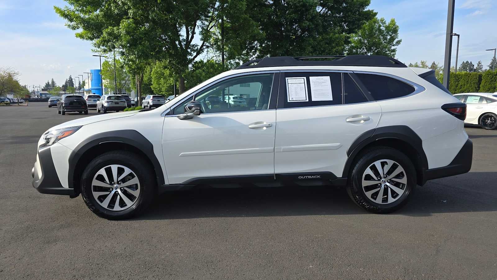 2023 Subaru Outback Premium
