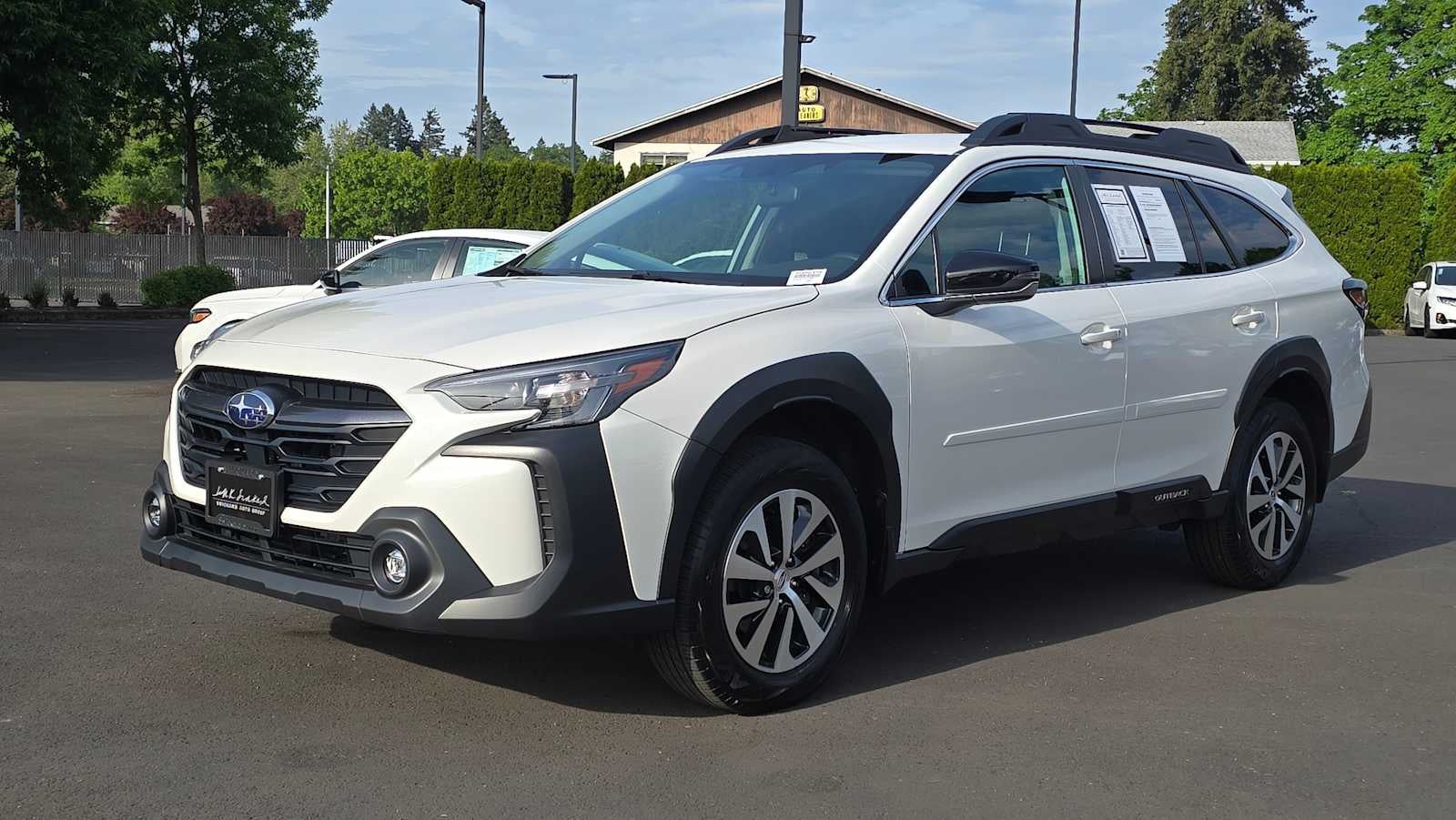 2023 Subaru Outback Premium