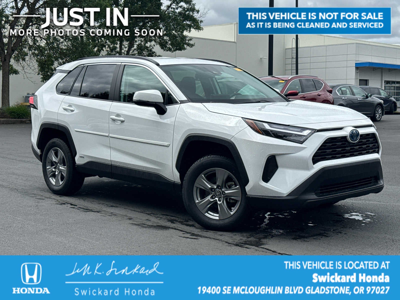 2024 Toyota RAV4 Hybrid LE
