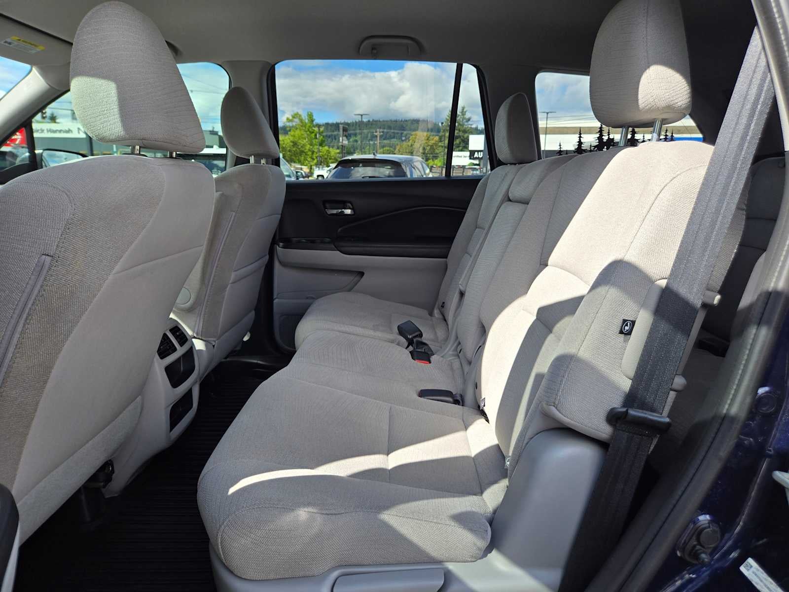 2016 Honda Pilot LX