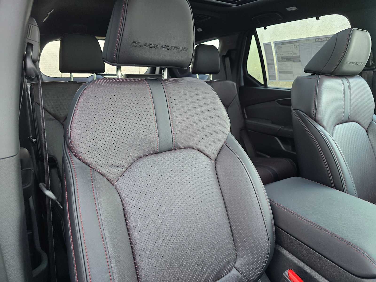 2025 Honda Pilot Black Edition