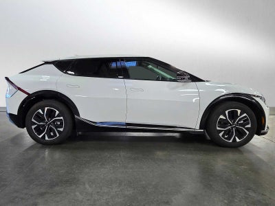 2024 Kia EV6 Wind