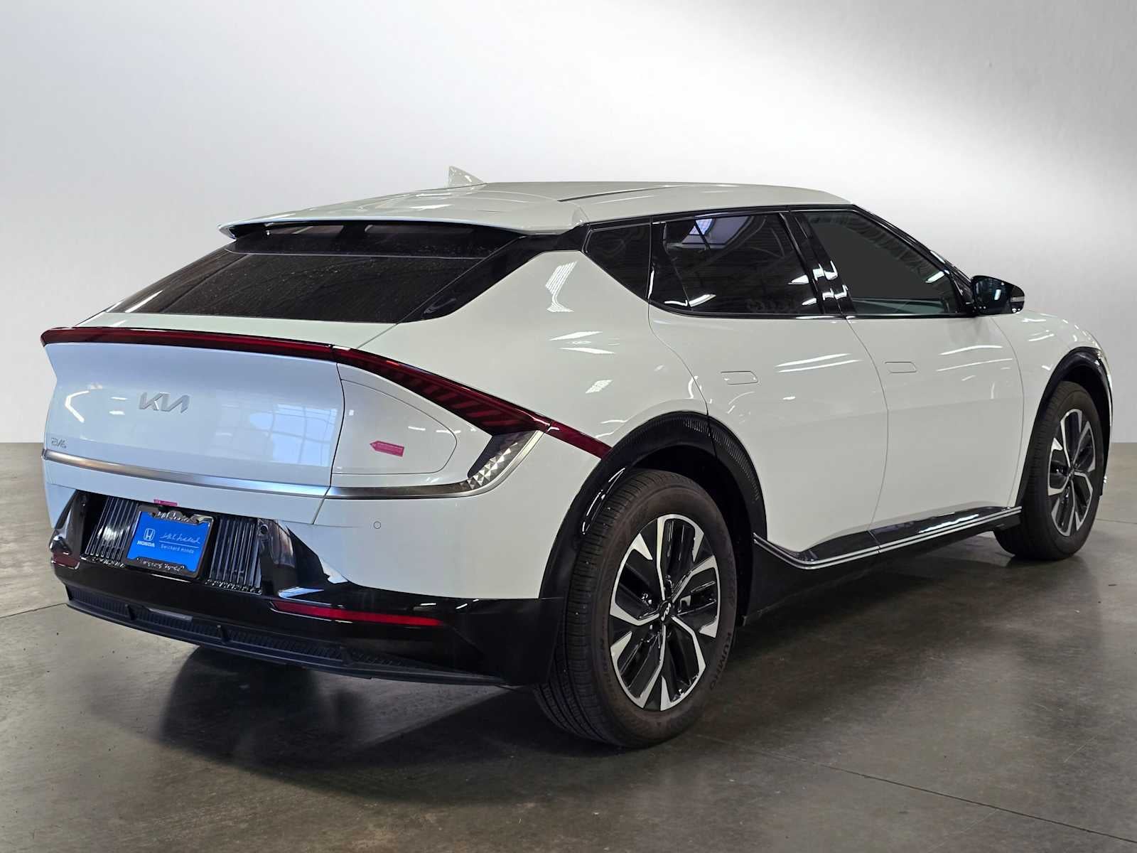 2024 Kia EV6 Wind
