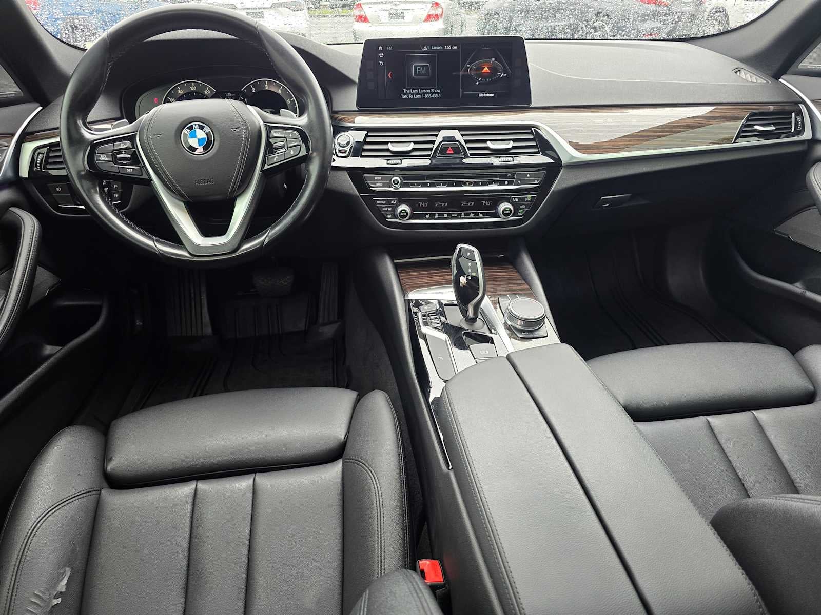2017 BMW 530i 530i