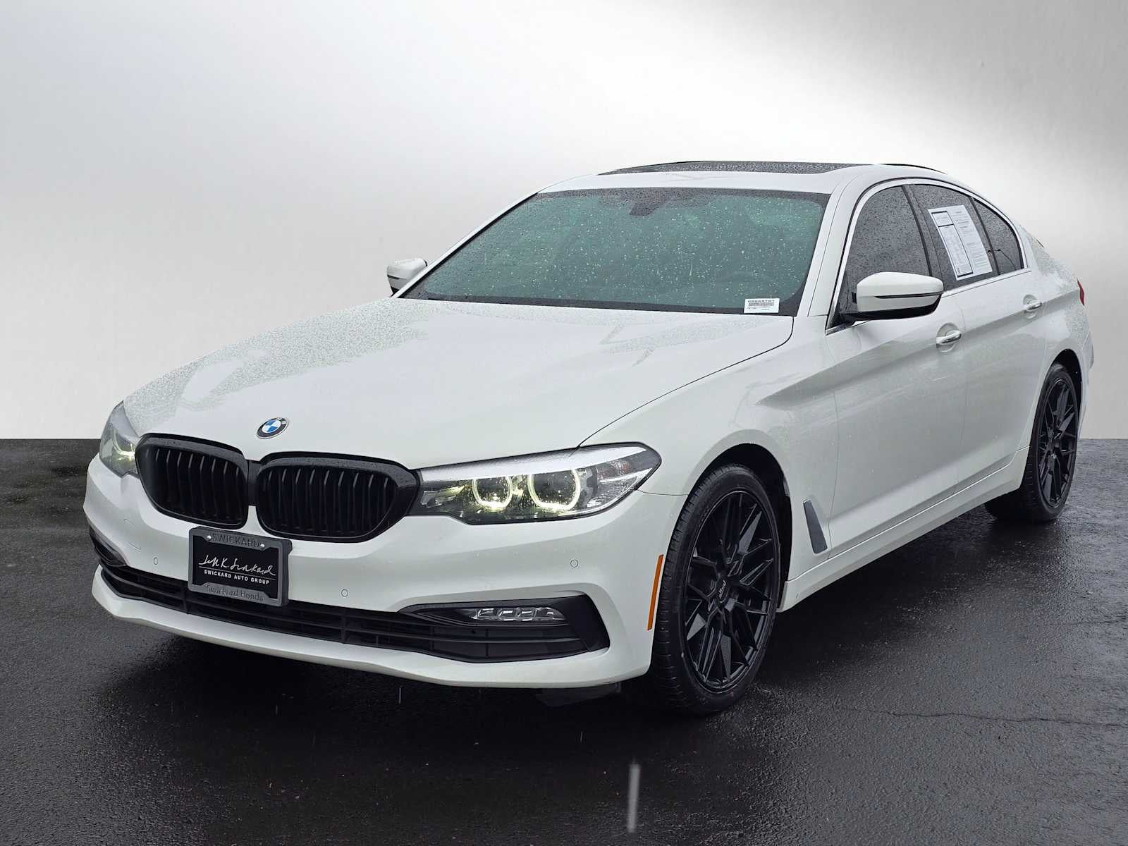 2017 BMW 530i 530i